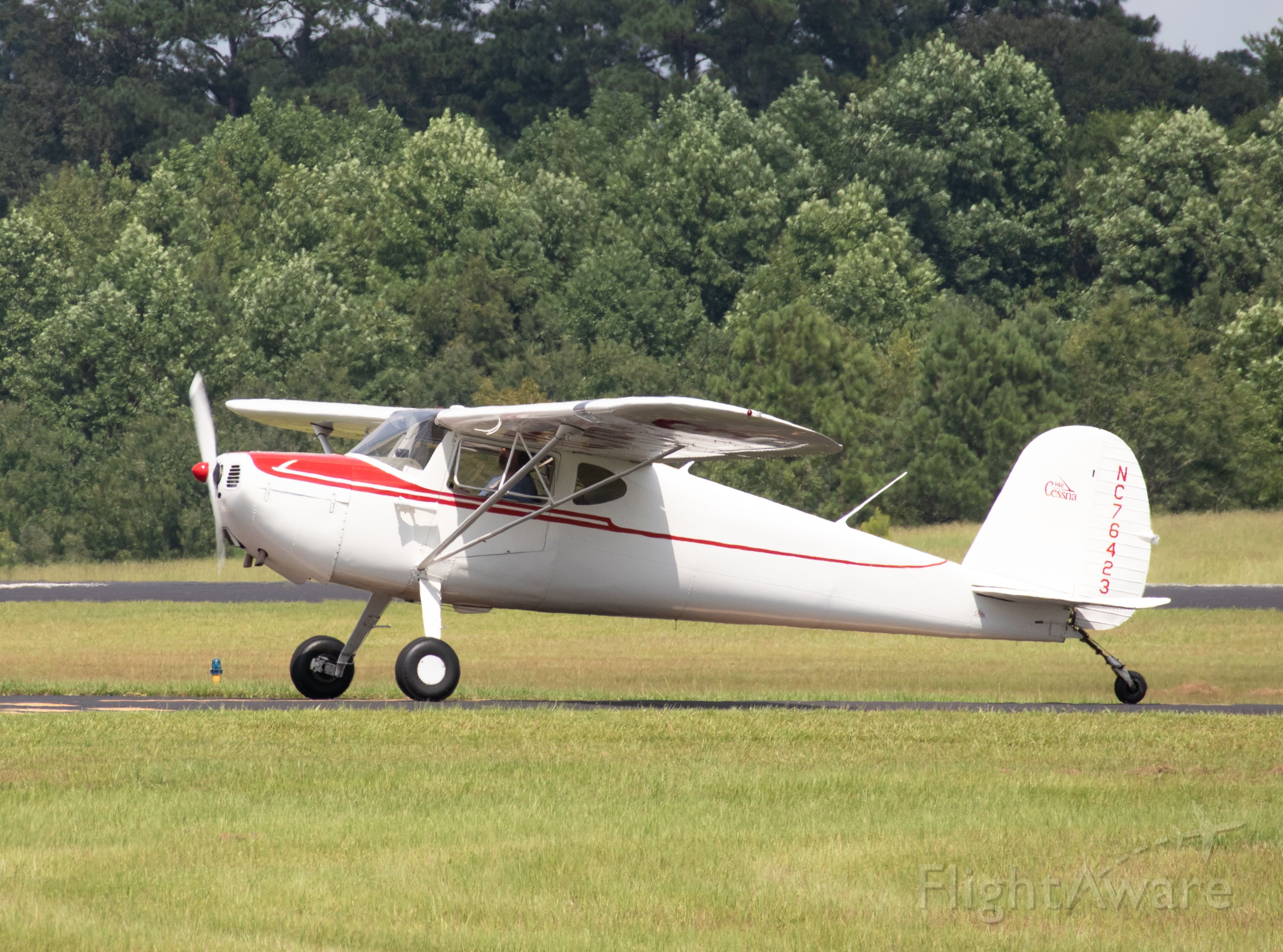 Cessna 140 (N76423)