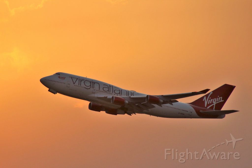 Boeing 747-400 (G-VROM) - Taking off at sunset