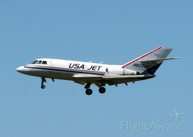 Dassault Falcon 20 (N822AA) - Landing at Shreveport Regional.