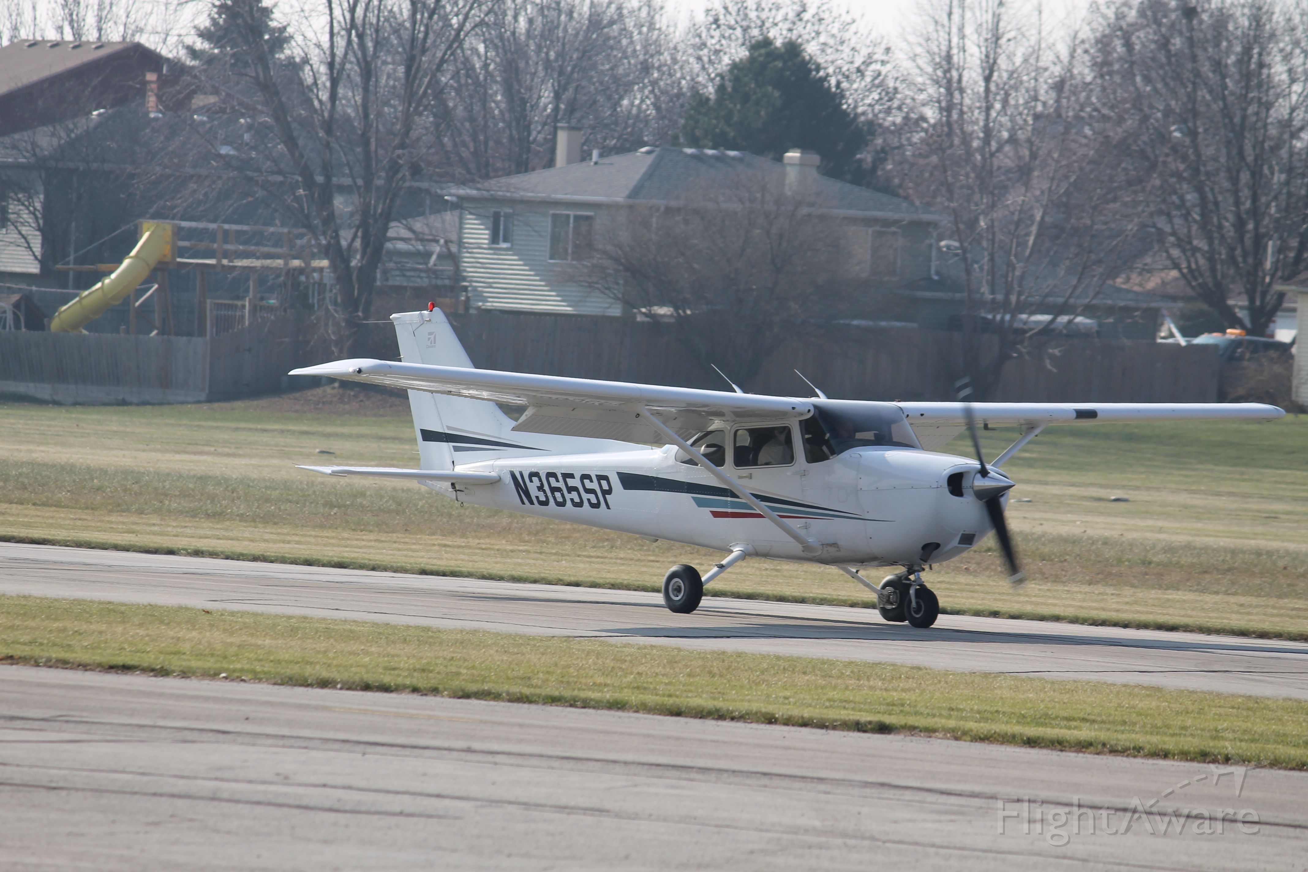 Cessna Skyhawk (N365SP) - Rolling out on 36