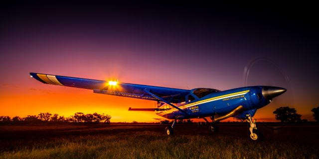 Cessna Caravan (VH-NMV) - Quick photoshoot with NMV after the last jump run of the day.