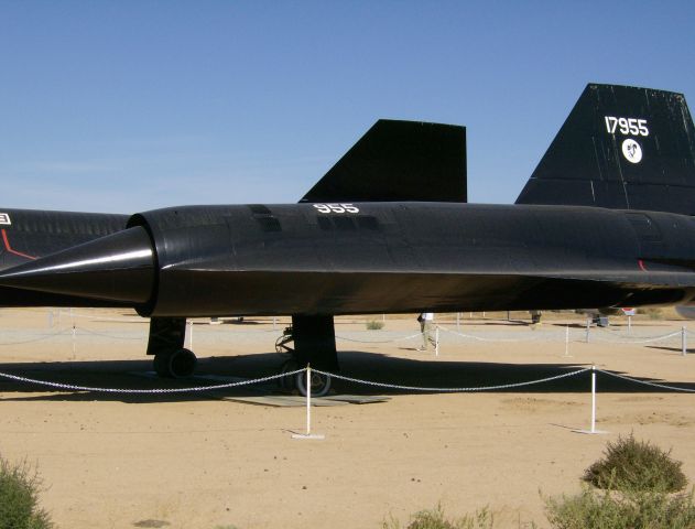 Lockheed Blackbird — - EDWARDS AFB