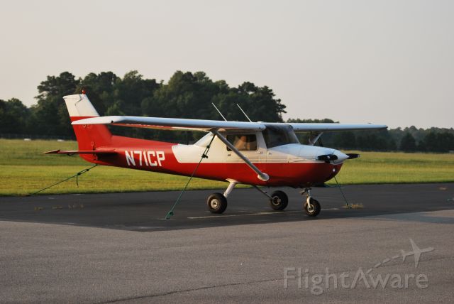 Cessna Commuter (N71CP)