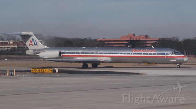 McDonnell Douglas MD-82 (N501AA)