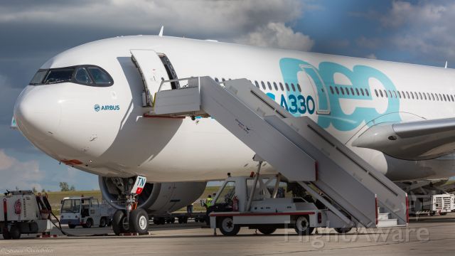 Airbus A330-900 (F-WTTN)