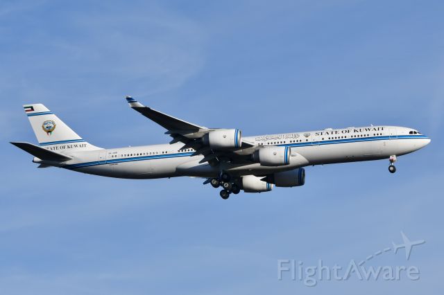 Airbus A340-500 (9K-GBB) - This beautiful A345 government plane sailed into Cologne-Bonn straight from Kuwait City