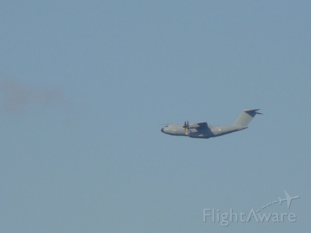 AIRBUS A-400M Atlas (CYL01) - Above Brugge