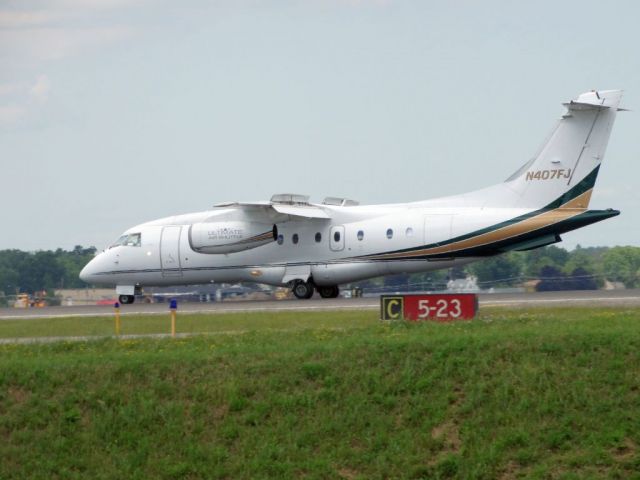 Fairchild Dornier 328JET (N407FJ)