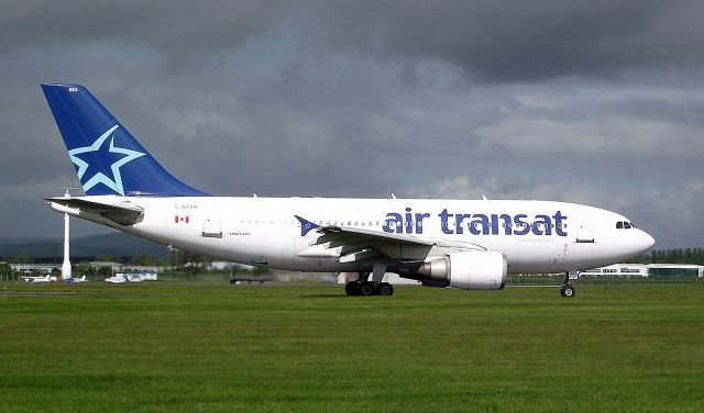 Airbus A310 (C-GTSW) - Air Transat