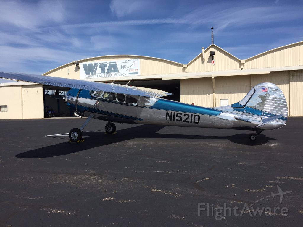 Cessna LC-126 (N1521D)