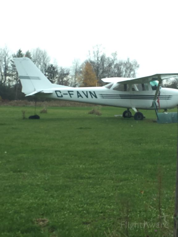 Cessna Skyhawk (C-FAVN)