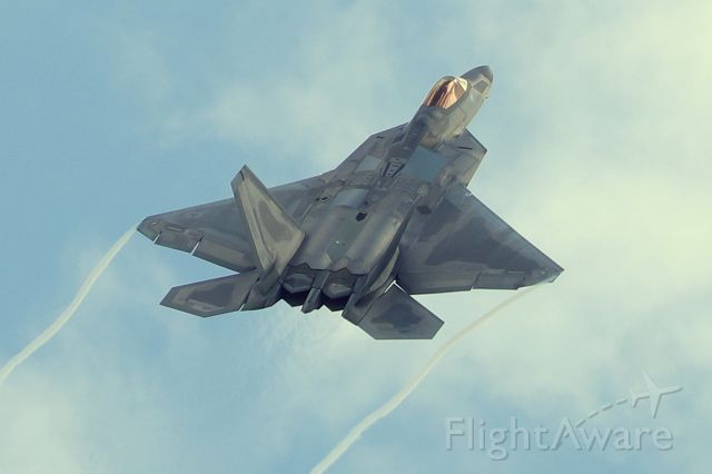Lockheed F-22 Raptor (09-4186) - 'RAPTOR 01' from the 27th Fighter Squadron assigned to the 1st Operations Group stationed at Langley Air Force Base, Virginia. hERE ON AN UNRESTRICTED CLIMB.