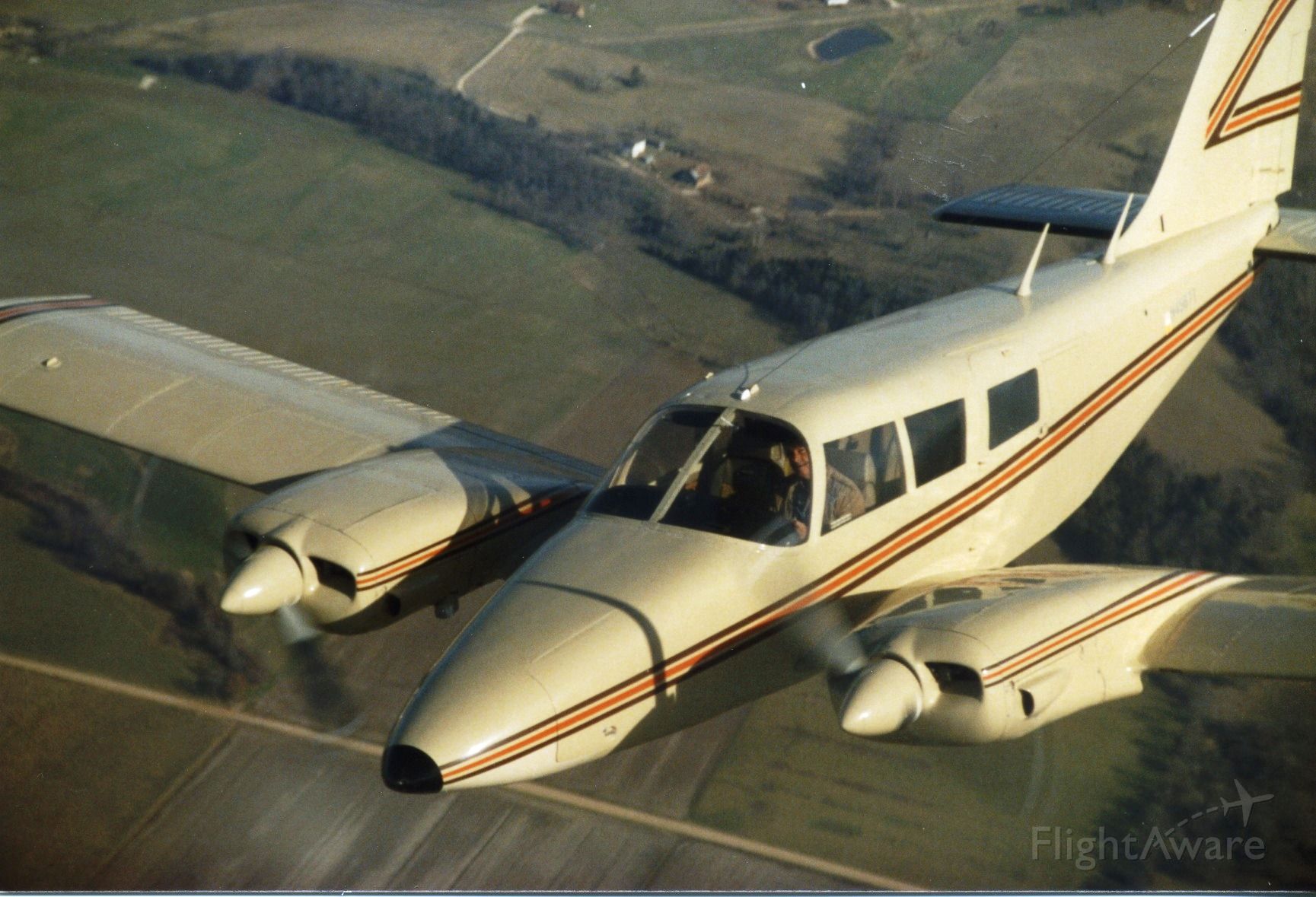 Piper Seneca (N4567T) - Piper PA-34-200 Seneca I (N4567T) 1972