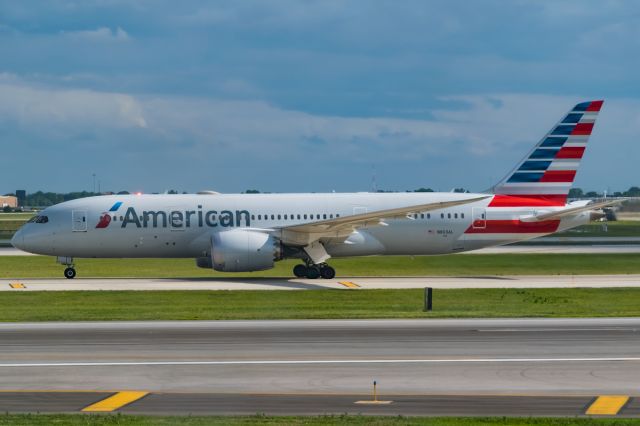Boeing 787-8 (N803AL) - American Airlines Dreamliner sitting on the taxiway awaiting its turn for takeoff