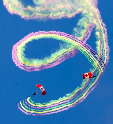 — — - Opening ceremonies being perform by members of the Canadian Forces Skyhawks Demonstration Parachute Team at this years 2016 Quinte Airshow.