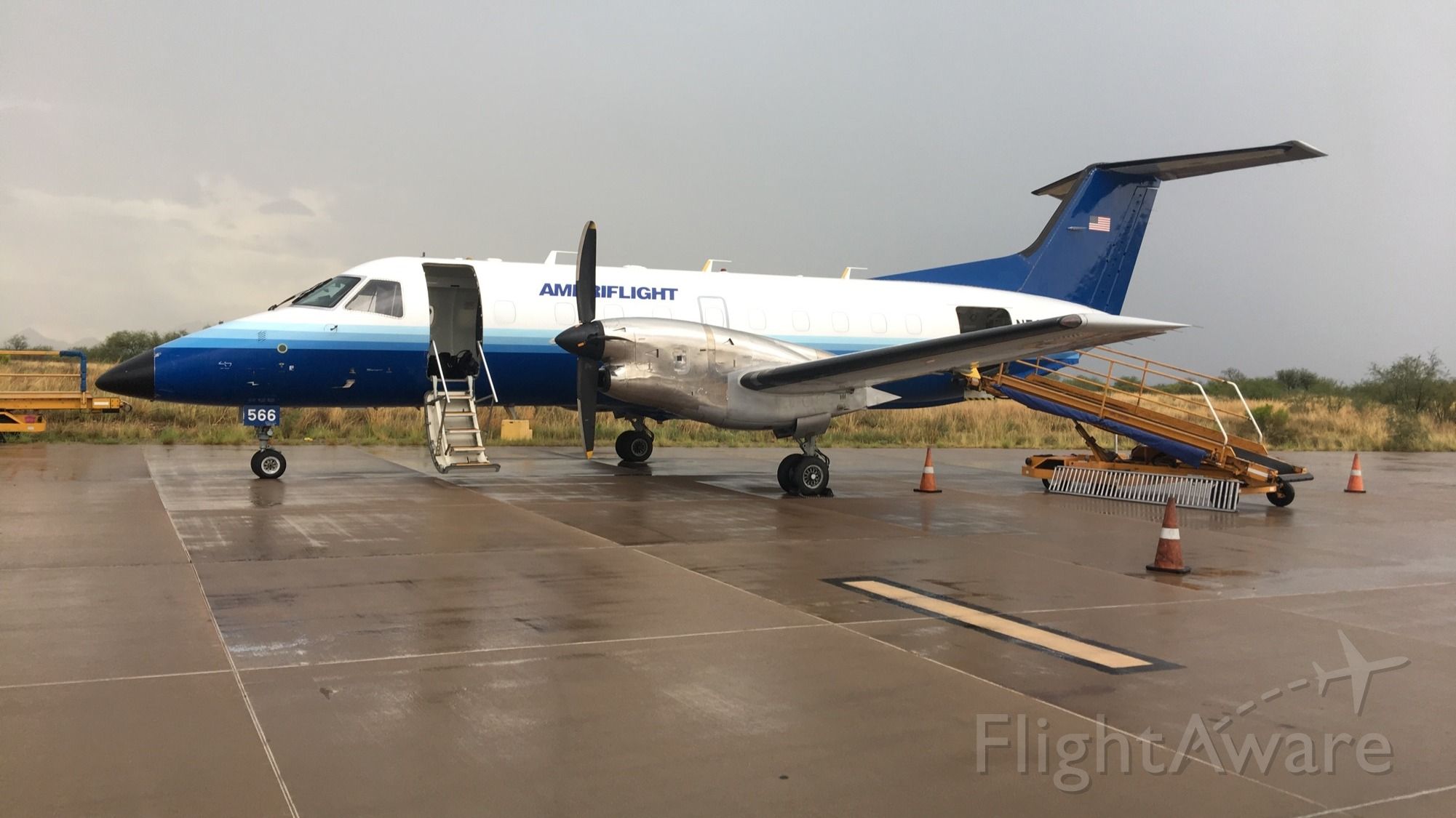Embraer EMB-120 Brasilia (N566SW) - Preparing N566SW for a wet departure to PHX.