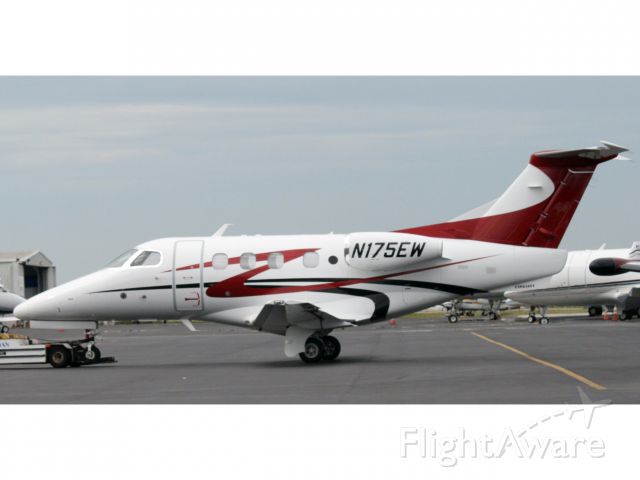 Embraer Phenom 100 (N175EW) - The Phenom 100 is a very modern aircraft with a lot of passenger comfort and space.