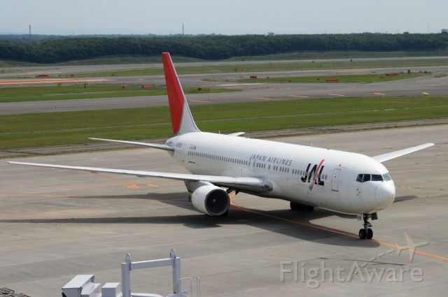 BOEING 767-300 (JA8299) - 2014-08-09