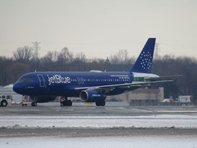 Airbus A320 (N531JL) - Pushback at KBUF NYPD Livery