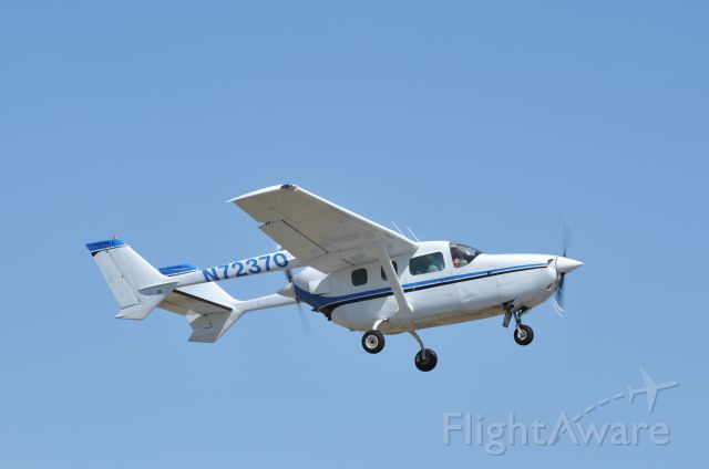 Cessna Super Skymaster (N72370) - Departing runway 14 KLVJ