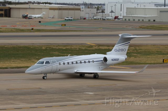 IAI Gulfstream G280 (N280GF) - Gulfstream G280 (cn 2129) N280GFbr /Dallas Love Field (DAL). Built in 2017 and registered under a Bank of Utah Trustee.  The Gulfstream G280 is built under license by IAI in Israel.br /Taken from Level 4 of  Short Stay Car Park A.br /2017 12 07   a rel=nofollow href=http://alphayankee.smugmug.comhttps://alphayankee.smugmug.com/a