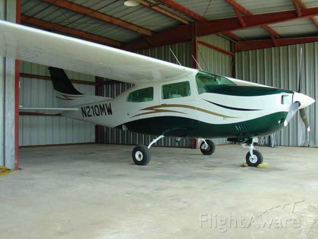 Cessna Centurion (N210MW)