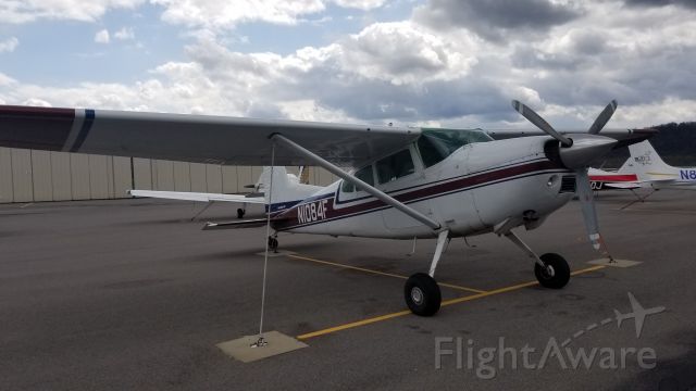Cessna Skylane (N1084F)