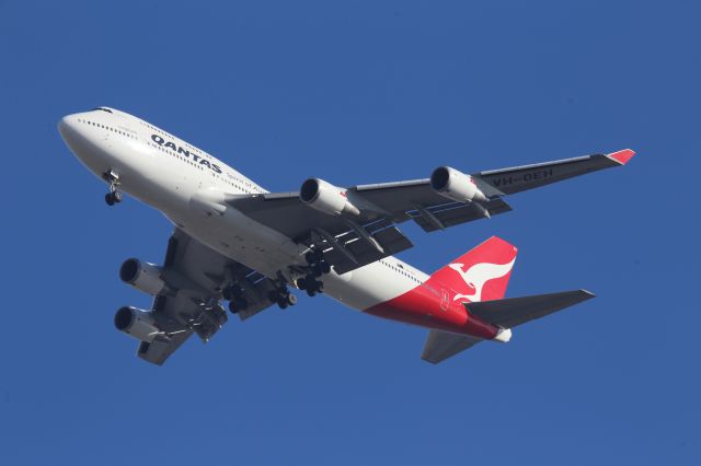 Boeing 747-400 (VH-OEH)