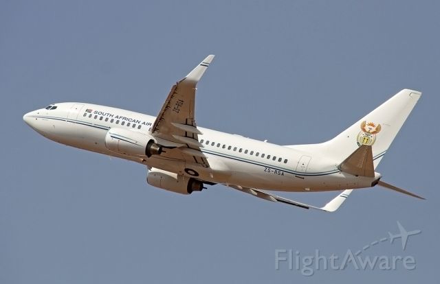 Boeing 737-700 (ZS-RSA) - South African Presidential Jet