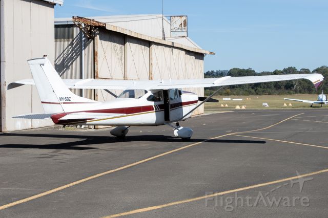 Cessna Skylane (VH-SQZ)