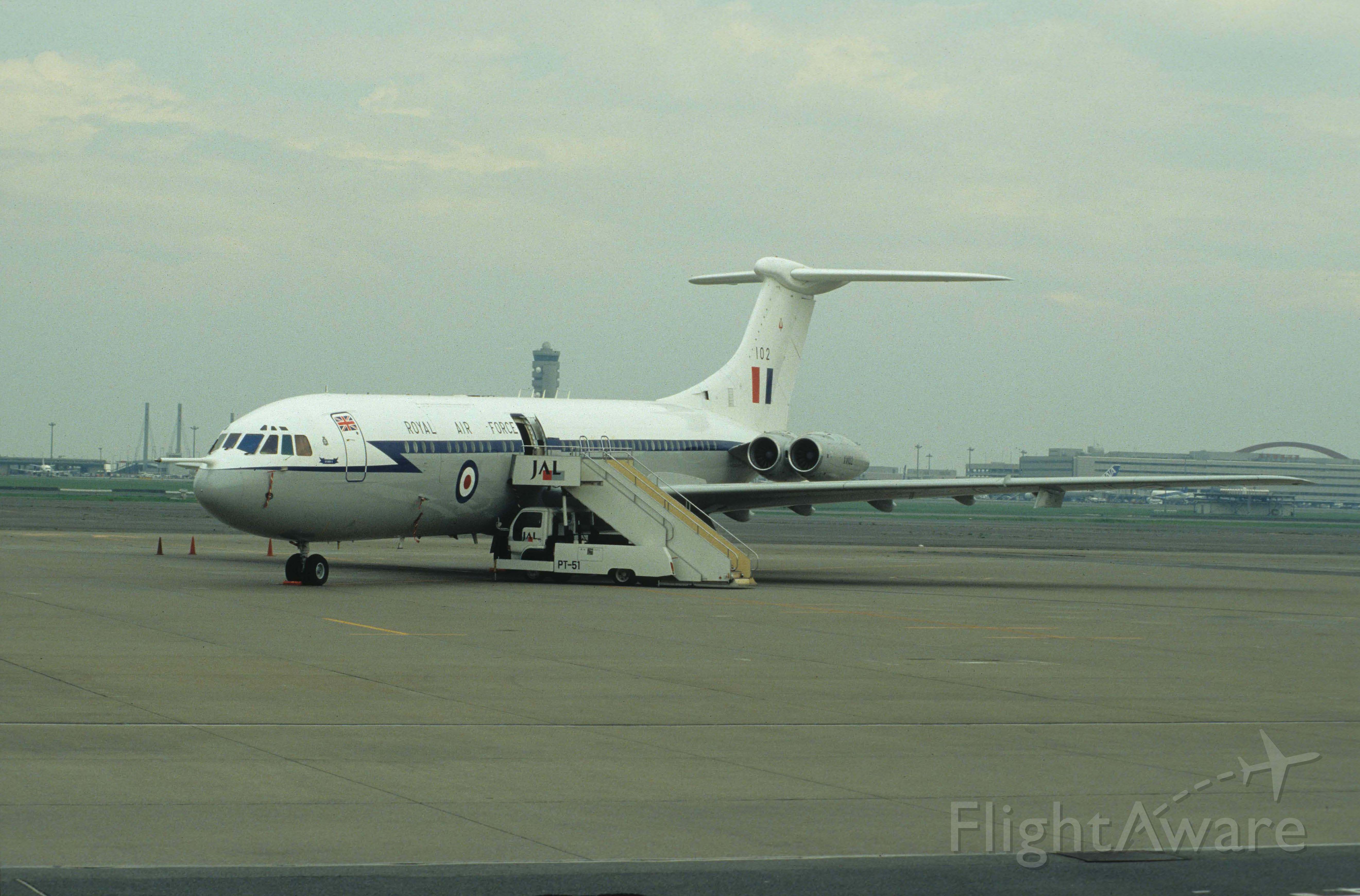 VICKERS VC-10 (XV102) - Parked at Tokyo-Haneda Intl Airport on 1996/09/02