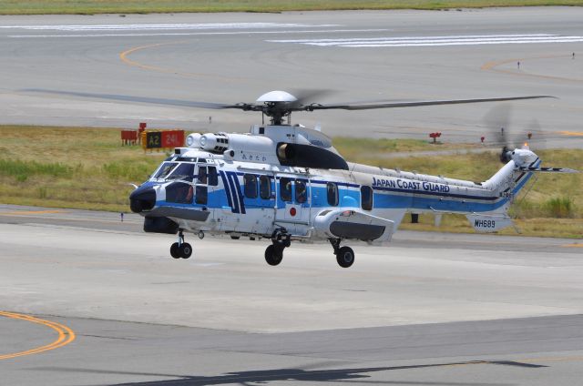 Eurocopter Super Puma (EC-225) (JA689A)