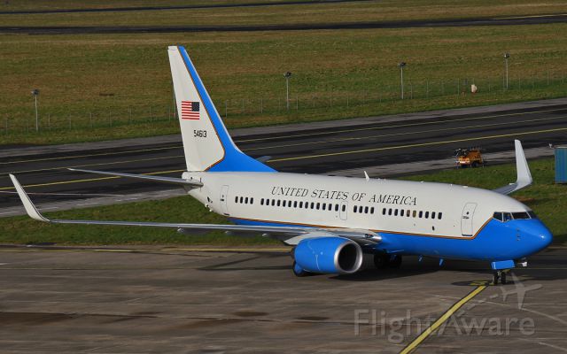 05-4613 — - usaf c-40c 054613 at shannon 2/2/14.