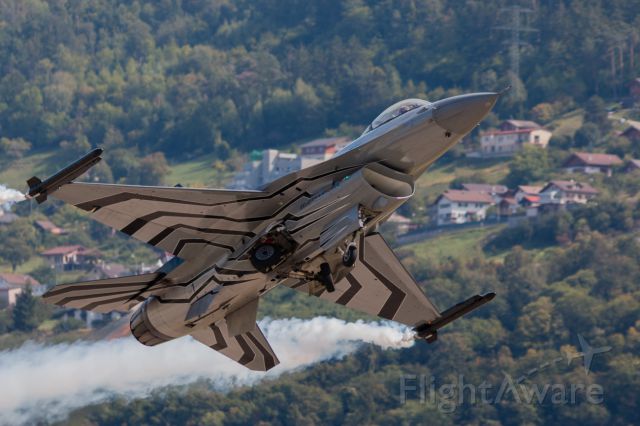 Lockheed F-16 Fighting Falcon — - Air Show Sion, Switzerland, sept.2017