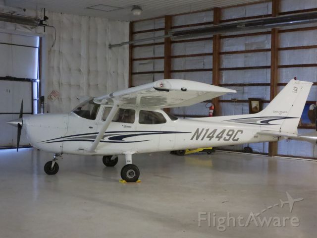 Cessna Skyhawk (N1449C) - Another Eagle Aircraft G-1000 C172SP.