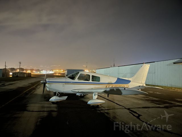 Piper Cherokee (N4550X) - A night view of N4550X at KMKE