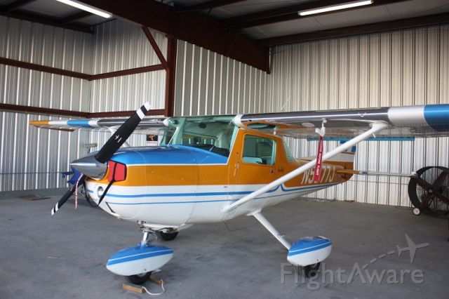 Cessna Commuter (N5977J) - Delmar's Hangar