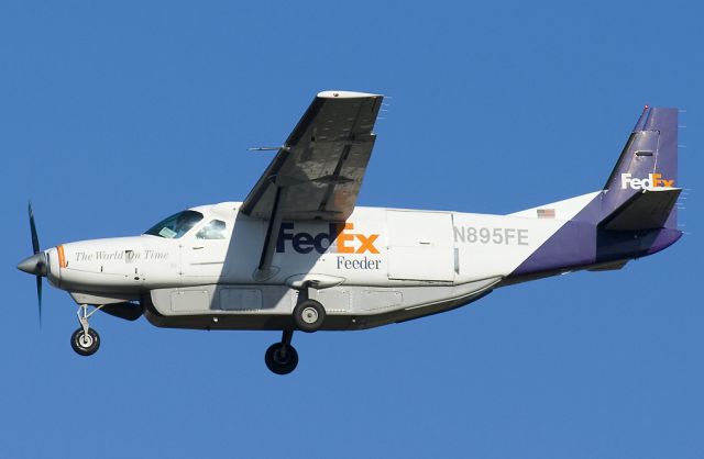 Cessna Caravan (WIG423) - FedEx Feeder flight operated by Wiggins Airways.