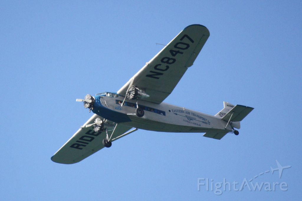 Ford Tri-Motor (NC8407) - Ford Trimotor (NC8407) flies over Sarasota Bay