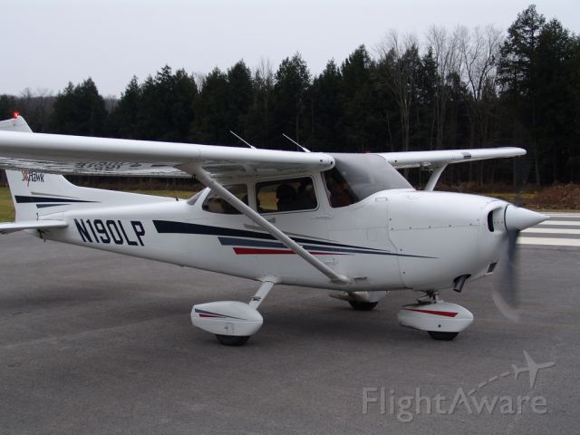 Cessna Skyhawk (N190LP)