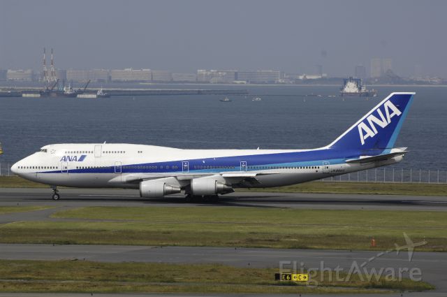 Boeing 747-400 (JA8965) - Landing at Haneda Intl Airport Rwy34R on 2013/05/16