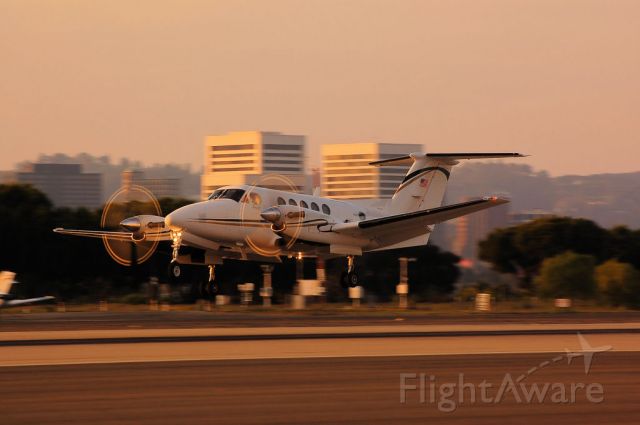 Beechcraft Super King Air 200 (N625GA)