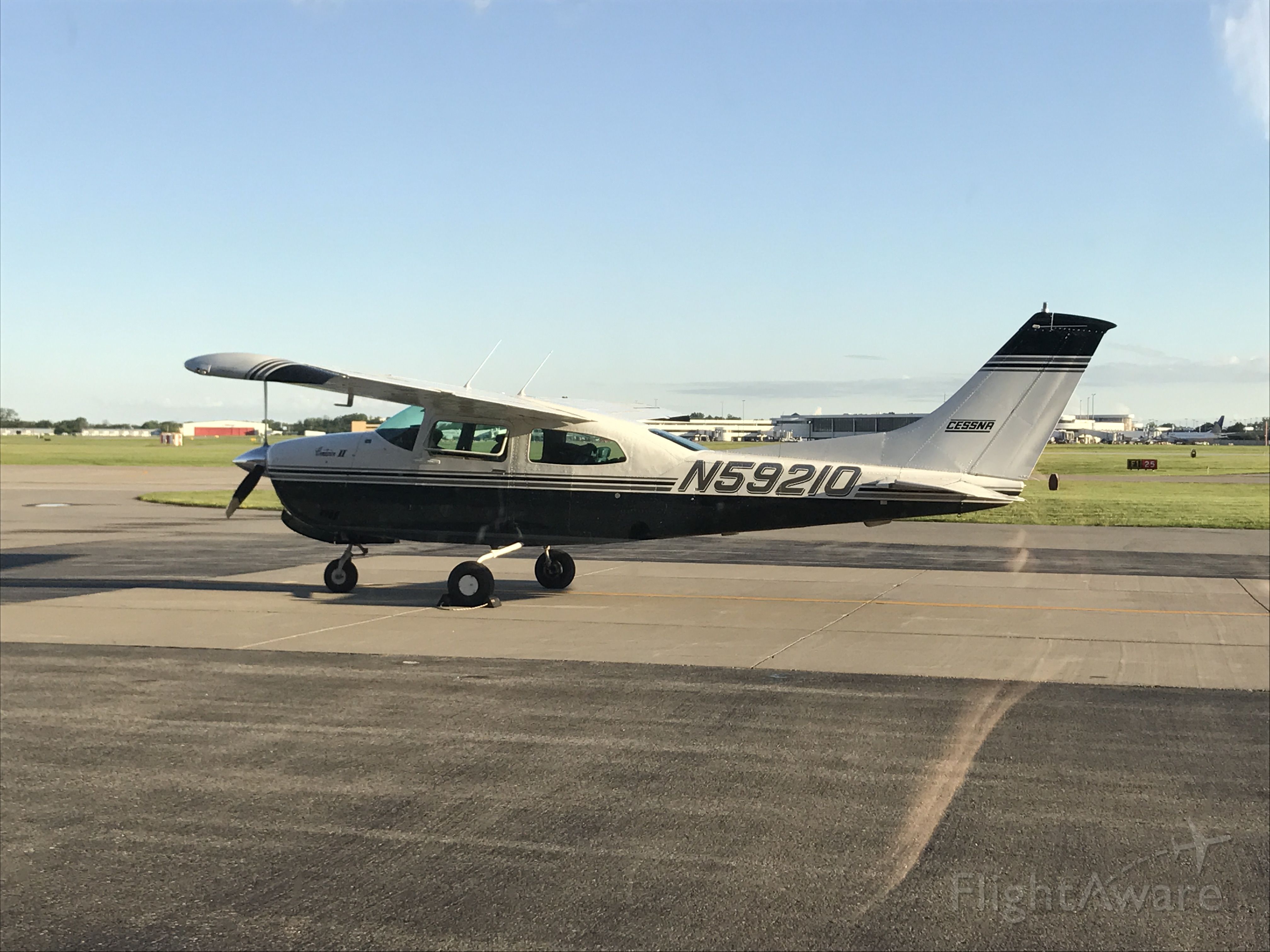Cessna Centurion (N59210)