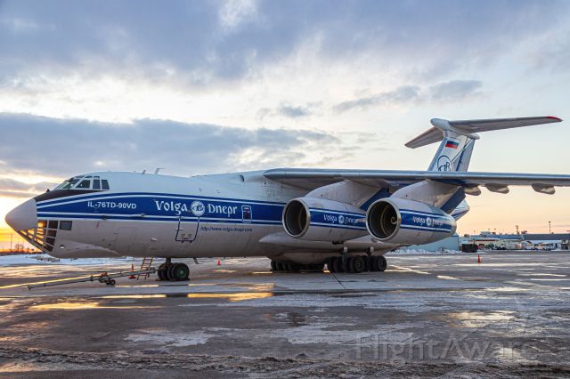Ilyushin Il-76 (RA-76952) - Volga-Dnepr's IL76 under some super sunset lighting on a frigid February day in Hamilton.