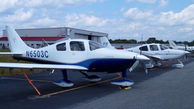 Cessna 350 (N6503C) - KGON tie down