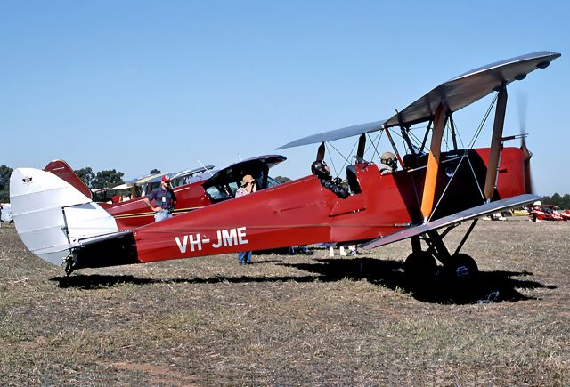 OGMA Tiger Moth (VH-JME) - DE HAVILLAND (AUSTRALIA) DH-82ATIGER MOTH - REG : VH-JME (CN DHA162) - KYABRAM AIRPORT VIC. AUSTRALIA - YKYB 24/4/1994
