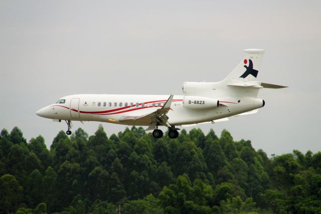 Dassault Falcon 7X (B-8823) - Sino Jets FA7X approaching 02L in ZUUU.br /TIPS:Select full-size and wait for a while for better view.
