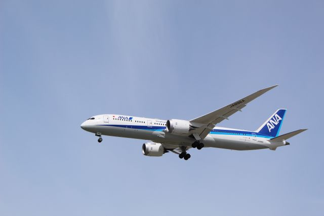 Boeing 787-9 Dreamliner (JA896A) - Please view in full
