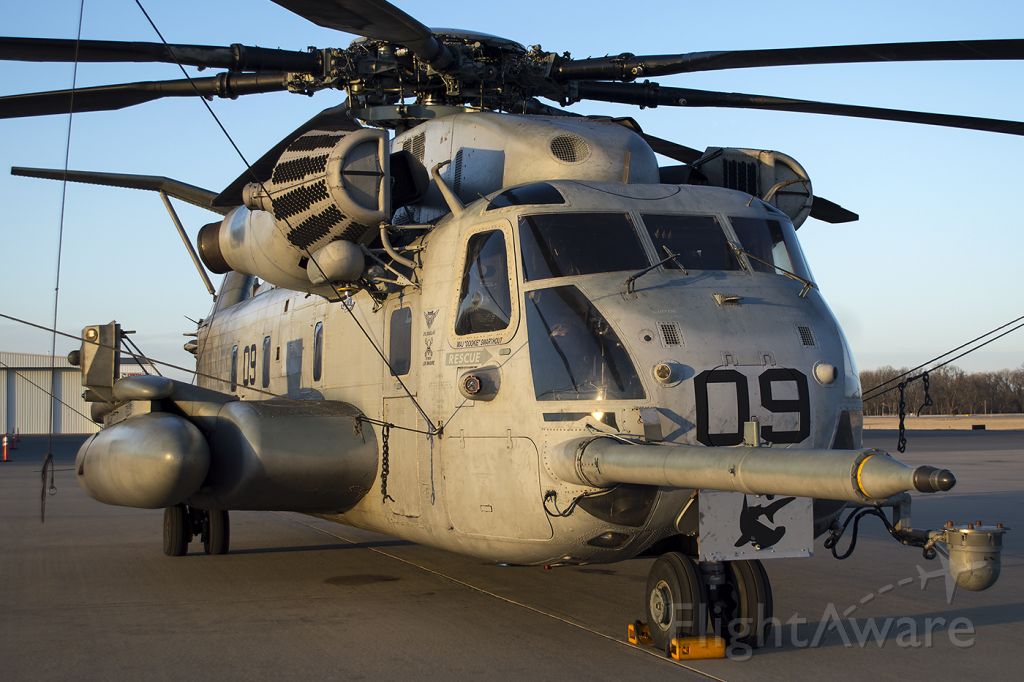 Sikorsky MH-53E Sea Dragon (16-1389) - Sitting in the glow of the setting sun, a pair of Super Stallions stopped in for a RON at Central Flying Service, on their way to Twentynine Palms, from Cherry Point. HMH-366 "Hammerheads". -February 2014