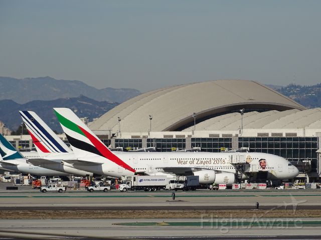 Airbus A380-800 (A6-EEU) - 100th A380 delivered to Emirates  (titles on the other side of the aircraft )